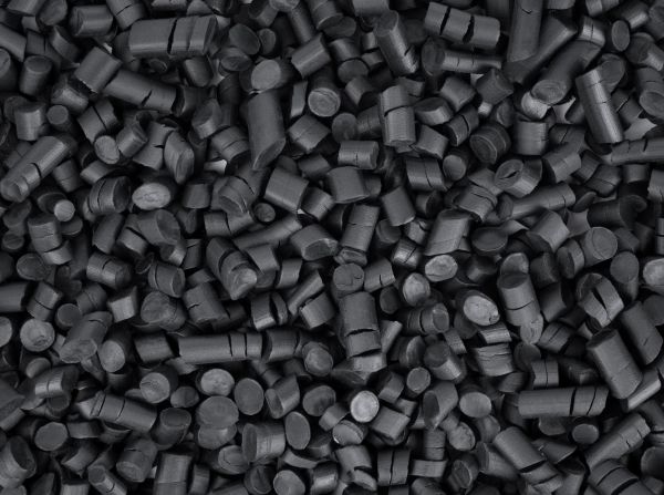 Rubber Mulch Installation in Ventura