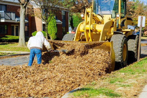 Mulch Hauling in Ventura