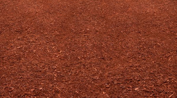 Red Mulch Delivery in Ventura