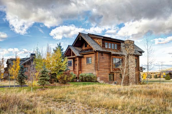 Cabin Landscaping in Ventura